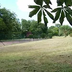 別荘 Chateau Rosemont - Grande Maison Familiale Campagne Dans Le Medoc Avec Piscine Et Tennis A 15 Mn Bordeaux Labarde