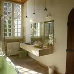 Chateau Rosemont - Grande Maison Familiale Campagne Dans Le Medoc Avec Piscine Et Tennis A 15 Mn Bordeaux Labarde