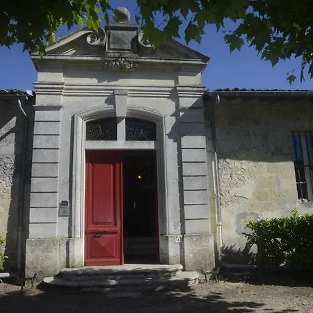 Chateau Rosemont - Grande Maison Familiale Campagne Dans Le Medoc Avec Piscine Et Tennis A 15 Mn Bordeaux Ferienhaus *