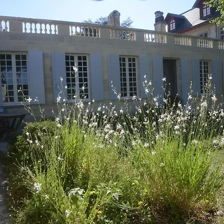 Château Rosemont - Grande Maison Familiale Campagne Dans Le Médoc Avec Piscine Et Tennis à 15 Mn Bordeaux * Labarde
