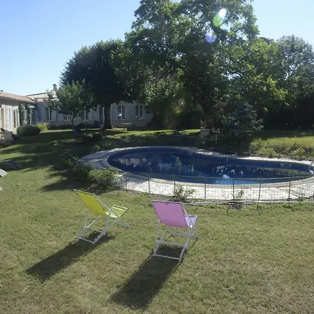 Casa vacanze Château Rosemont - Grande Maison Familiale Campagne Dans Le Médoc Avec Piscine Et Tennis à 15 Mn Bordeaux *