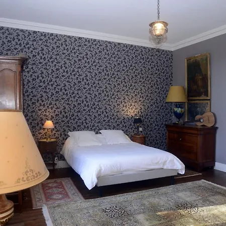 Château Rosemont - Grande Maison Familiale Campagne Dans Le Médoc Avec Piscine Et Tennis à 15 Mn Bordeaux Casa vacanze Labarde