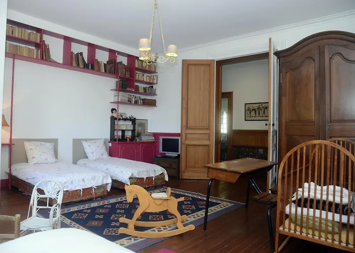 Σπίτι διακοπών Chateau Rosemont - Grande Maison Familiale Campagne Dans Le Medoc Avec Piscine Et Tennis A 15 Mn Bordeaux Labarde